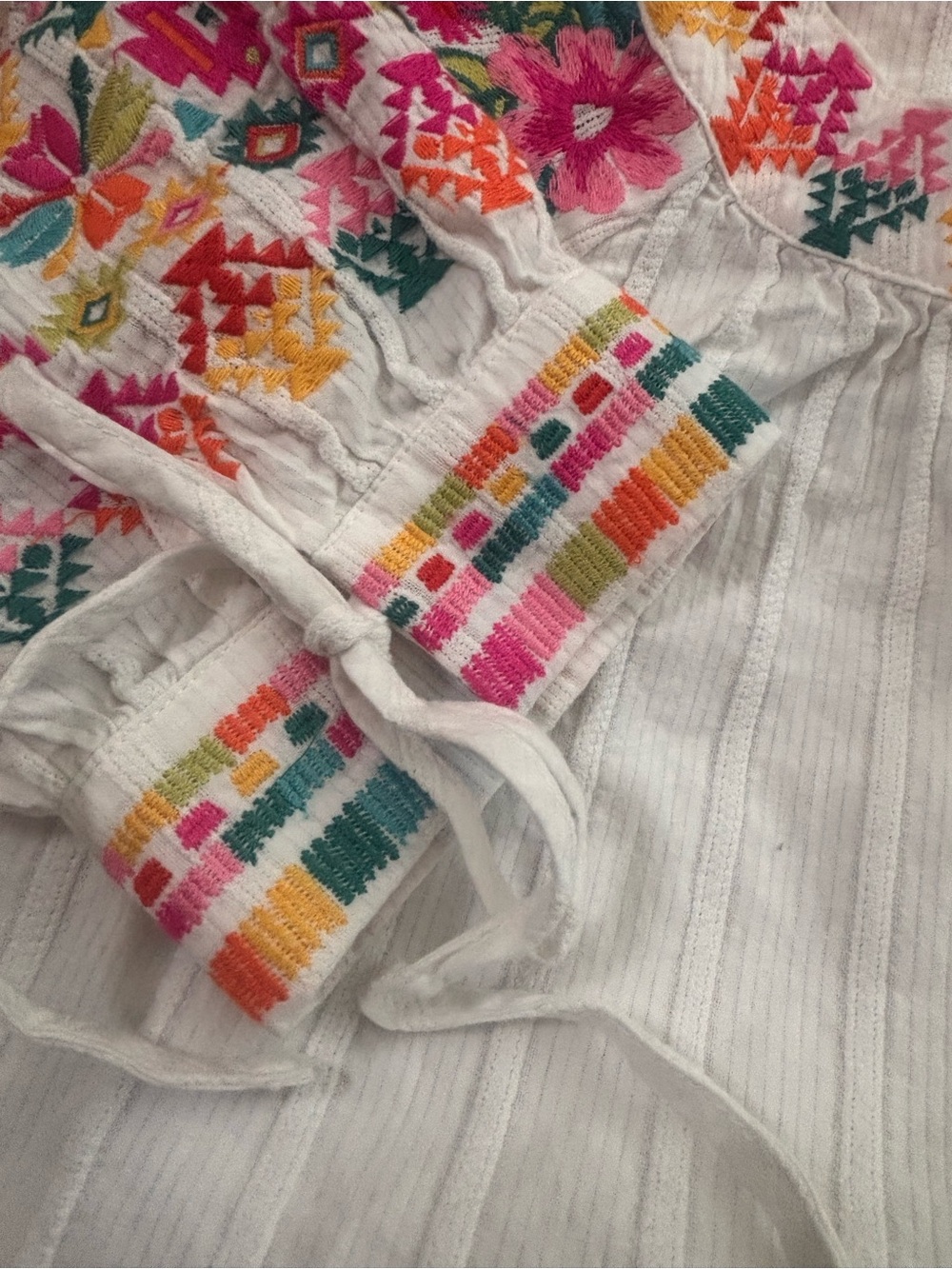 THML White Embroidered Boho Peasant Top | Floral Cotton Blouse | Size Small - Picture 5 of 7